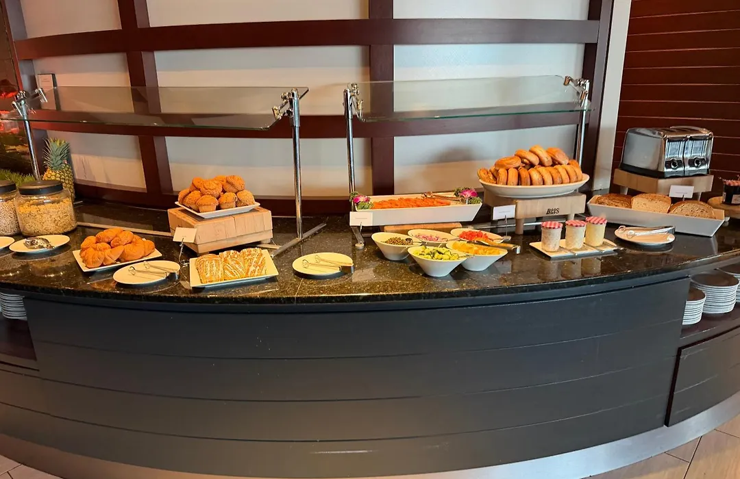 Renaissance Baltimore Harborplace Hotel-1