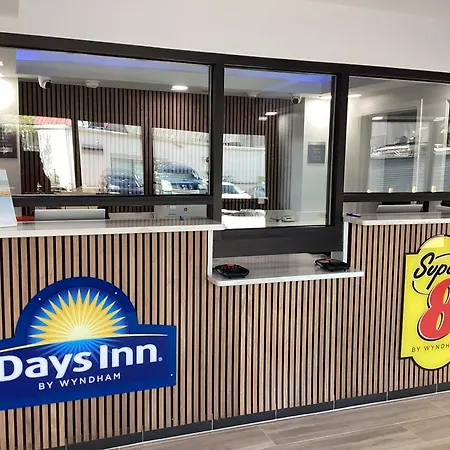 Days-Inn By Wyndham Baltimore Northwest-3