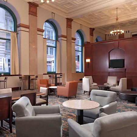 Springhill Suites By Marriott Baltimore Downtown/Inner Harbor-3